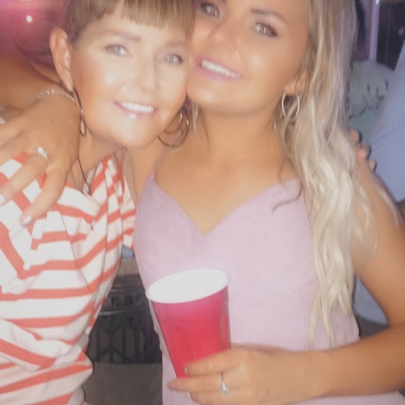 Meet your Posher, Sherri - Picture 4 of 6